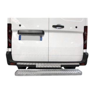 Marchepied arrière fixe pour Renault Master sans attelage arrière Marchepied arrière fixe pour Renault Master sans attelage arrière