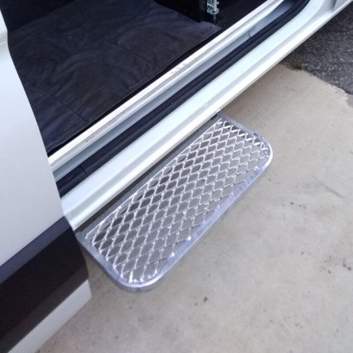 Marchepied latéral rétractable - Ford Transit