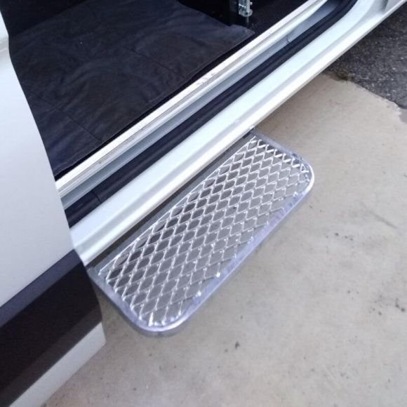 Marchepied latéral rétractable - Volkswagen Crafter 2017+ Marchepied latéral rétractable - Volkswagen Crafter 2017+