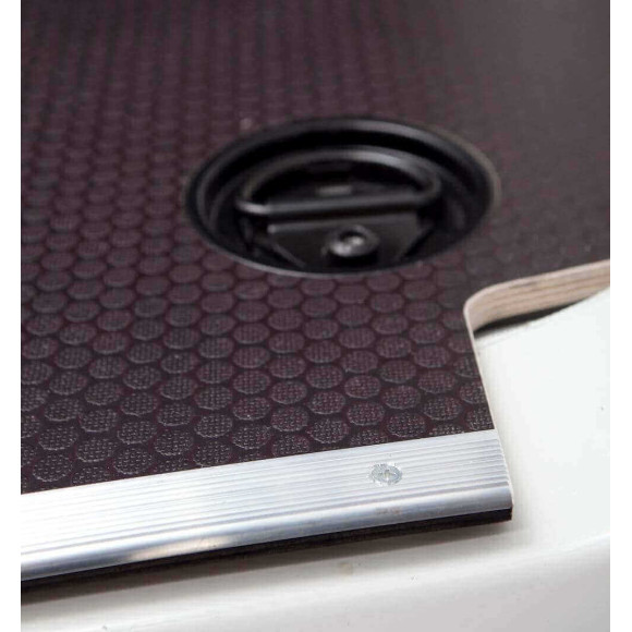 Habillage bois complet pour Toyota Proace City : plancher + parois + portes Habillage bois complet pour Toyota Proace City : plancher + parois + portes