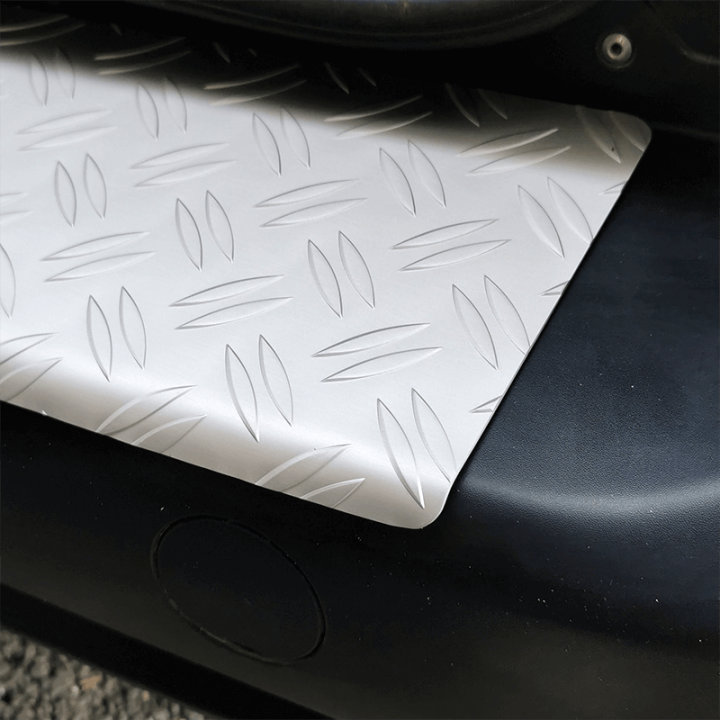 Seuil de coffre aluminium Renault Master
