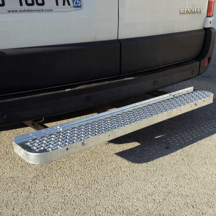 Marchepied arrière fixe pour Ford Custom sans attelage arrière