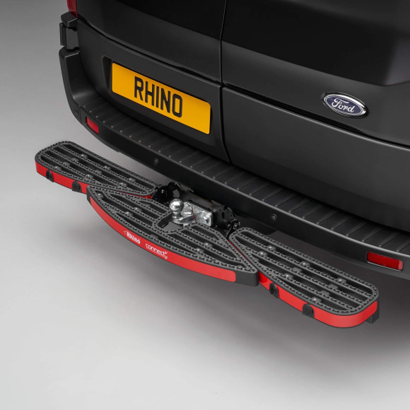 Marchepied TwoStep amovible vue sur véhicule pour Fiat Scudo 2022+ Marchepied TwoStep amovible vue sur véhicule pour Fiat Scudo 2022+